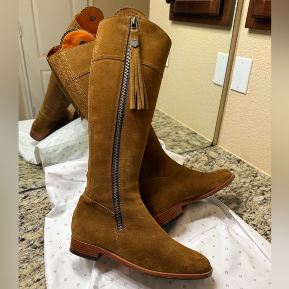 Fairfax and Favor Regina suede riding boots in size 9 1/2 new - Picture 8 of 10